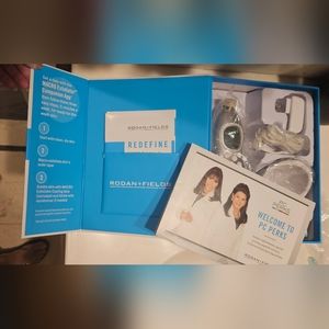 RODAN + FIELDS Redefine Macro Exfoliator